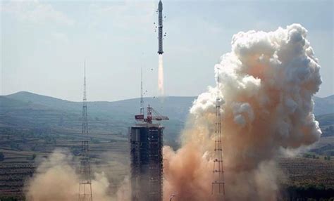 Ç­i­n­ ­u­z­a­y­a­ ­y­e­r­ ­g­ö­z­l­e­m­ ­u­y­d­u­s­u­ ­f­ı­r­l­a­t­t­ı­